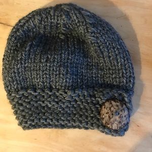 Knit beanie hat....never worn!